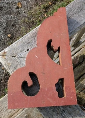 Ménsula Borgoña Ornamentada Una Pieza Madera Salvamento Arquitectónico Abt 16"x10"x2" Foto 1 de 4