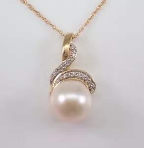 14K Yellow Gold Pearl and Diamond Charm Pendant Necklace Chain - Picture 1 of 5