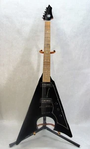 AXL MAYHEM JACKNIFE ELECTRIC GUITAR GREAT CONDITION! - Picture 1 of 8