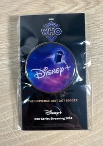 2023 SDCC San Diego Comic Con Exclusive Doctor Who Disney Plus Pin NEW - Picture 1 of 2