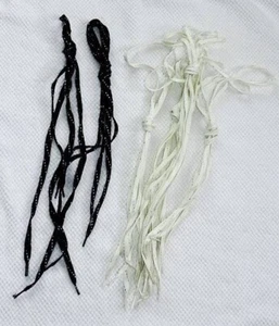 Nuevos cordones de repuesto de algodón tejido plano Ecco negros o blancos con rosca plateada - Imagen 1 de 3