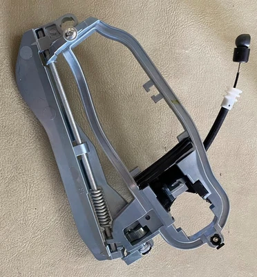 URO Front RH Outside Door Handle Carrier - 51-21-8-243-616 -For BMW X5 2001-2006 - Image 1 of 4