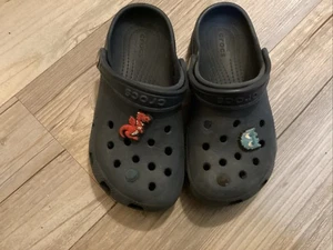 Kids Toddler Size 12c Crocs, Black - Picture 1 of 5