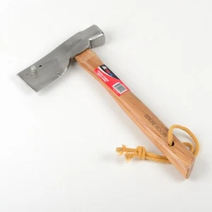 Roofing Hammer - Wooden Handle 20oz - Picture 1 of 1