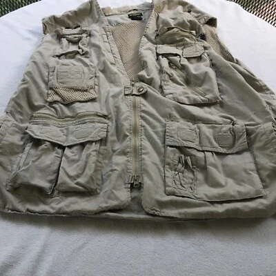 Promaster fly fishing best. XX Large - Image 1 of 4