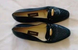 BALLY BLUE LEATHER "VANESSA" SHOES FLATS LOAFERS WOMENS SZ 6.5M MADE IN ITALY - Picture 1 of 11