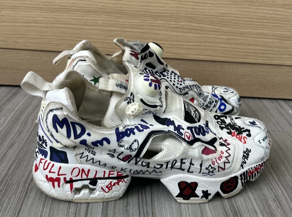 Reebok Instapump Fury Graffiti Print Sneakers White Multicolor – Size 8 - Image 1 of 4