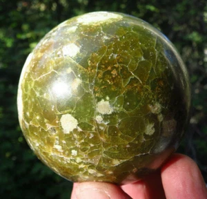 GREEN OPAL GORGEOUS RARE POLISHED HEART CHAKRA CRYSTAL SPHERE MADAGASCAR - Picture 1 of 10