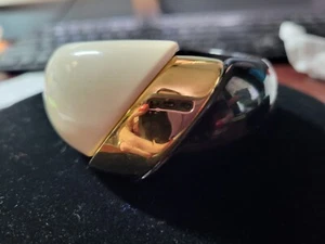 Unique TRIFARI Clamper Hinged Bracelet Black and White Lucite G-T Vintage MCM - Picture 1 of 5