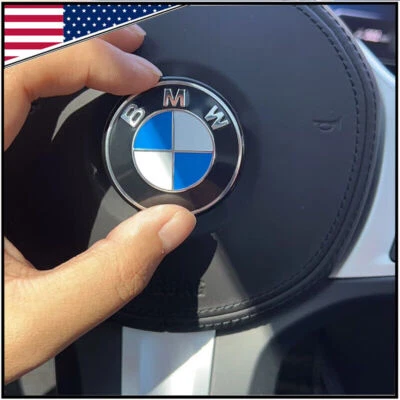 OE NUEVO VOLANTE Emblema 45mm Adhesivo PARA 1 3 5 6 7 Z3 Z4 X5 GENUINO Foto 1 de 2