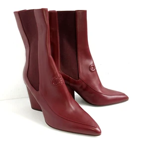SALVATORE FERRAGAMO BOOTS MARINEO CHELSEA LEATHER GANCINI $1,050 WOMEN'S Size 9C - Picture 1 of 17