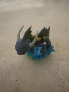 SKYLANDERS SPYRO'S ADVENTURES ZAP 84183888 WATER FIGURE  - Picture 1 of 9