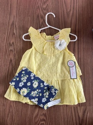 Little Lass - Conjunto de leggings camisas y estampado floral amarillo de 2 niveles con ojales - 2T Foto 1 de 4