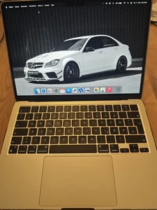macbook air M2 13,6 zoll 512gb - Bild 1 von 4
