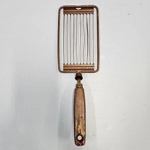 Vintage EKCO SERRATED EGG/TOMATO SLICER~BLACK HANDLE~11.25" - Picture 1 of 9