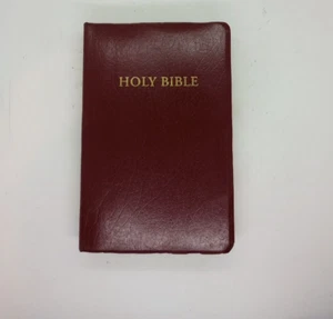 Tyndale Holy Bible New Living Translation NLT Burgundy Red Letter Gift Edition - Picture 1 of 11