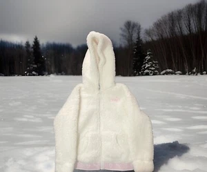 Warm Winter And Fall Fuzzy Puma Sherpa Fleece White Soft Jacket Coat Girls 6 - Picture 1 of 3