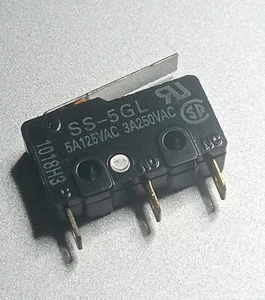 1 PC Omron Switch SS-5GL, 1018 H3, 5A 125VAC, 3A 250VAC, Micro Limit Switch - Picture 1 of 6
