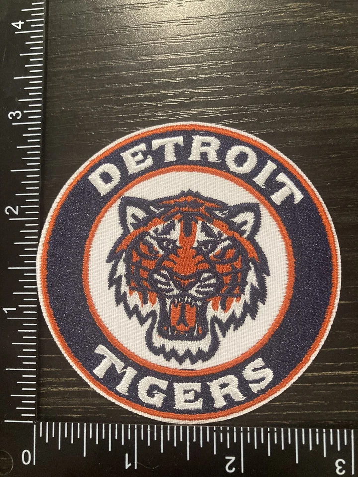 DETROIT TIGERS MLB BASEBALL EMBROIDERED IRON ON PATCH