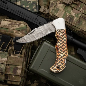 NAVAJA DE BOLSILLO PLEGABLE DAMASCO FORJADA A MANO EXQUISITA, HECHA A MEDIDA BLOQUEO TRASERO 0-116 - Imagen 1 de 13