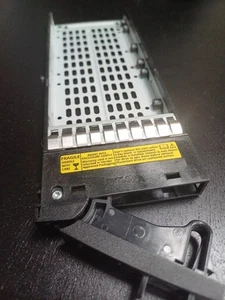 2.5inch Disk Drive Carrier for use in Xyratex 2U24 EBOD enclosure - Picture 1 of 2