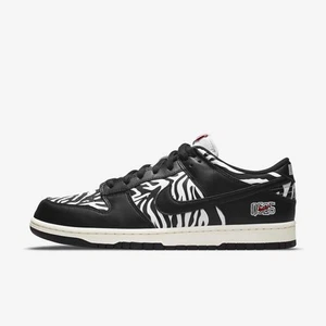 (Herren) Nike SB Dunk Low OG QS x Quartersnacks 'Zebra' (2021) DM3510-001 Sneaker - Bild 1 von 10