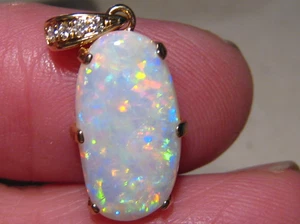 4.6 ct.   White Opal & Diamond Pendant , Solid 14 k Yellow Gold - Picture 1 of 14