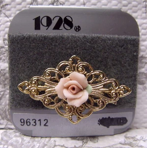 1928 Jewelry Co Brooch Pink Porcelain Rose On Gold-Tone Filigree Vtg New On Card - Picture 1 of 6