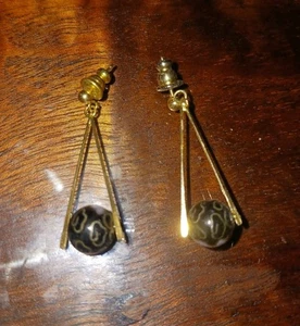 14k Yellow Gold Womens Earrings Flower Dangle  - Picture 1 of 5