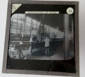 Fabricación de acero - Remachado hidráulico - Diapositiva de linterna mágica - Imagen 1 de 1