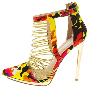 Camo Strappy Pointy Pointed Bootie Sexy Heels New sz 5.5 - Picture 1 of 3