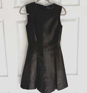 Armani Exchange Sz 0 NWOT Black Shimmer Sleeveless Pleated Dress w/ Pockets - Picture 1 of 11