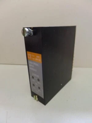 SQUARE D Input Module 8884-SIM-101 New #11425 - Image 1 of 4