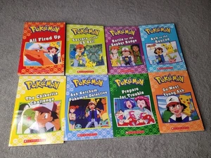 Lot Of 8 Pokemon Books Scholastic Paperback 2018 Childrens Animation TV Anime - Foto 1 di 4
