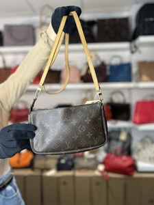 Como se ve en pantalla eBay Live Louis Vuitton #008 - Imagen 1 de 2