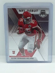 Clyde Edwards-Helaire 2020 Panini Mosaic - #266 NFL DEBUT - Kansas City Chiefs - Picture 1 of 2