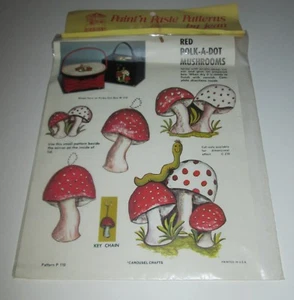 Vintage 1969 Carousel Crafts RED POLK-A-DOT MUSHROOMS DECOUPAGE Prints For PURSE - Bild 1 von 1