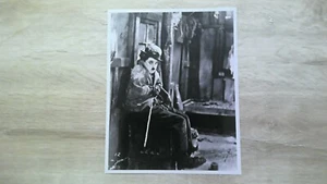 Gloss Picture - 8 x 10 - Black and White - Picture 1 of 2