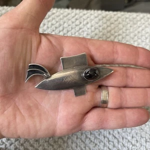 Franz Bergmann Sterling Obsidian Brooch Pin Modernist Mid-Century Fish MCM FB - Picture 1 of 8