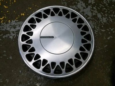 Tapacubos Plymouth OEM 1991 1992 1993 Voyager SLE LE 15 4472247 Foto 1 de 3