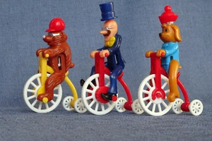 Ü Ei: Sammelfiguren Konvolut aus Hochradspaß beim Wochenendausflug Smith Toni - Bild 1 von 3