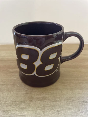 NASCAR Dale Jarrett #88 Coffee Cup Mug Robert Yates Racing 3D Raised Logo Cover