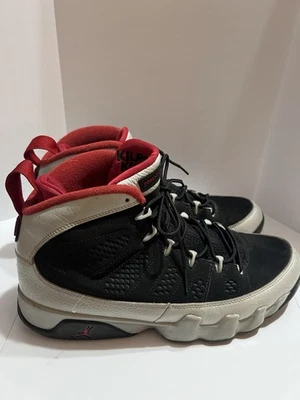 🔥NIKE AIR JORDAN IX 9 RETRO JOHNNY KILROY BK ROJO PLATINO CRIADO 302370-012 Talla 11 Foto 1 de 4