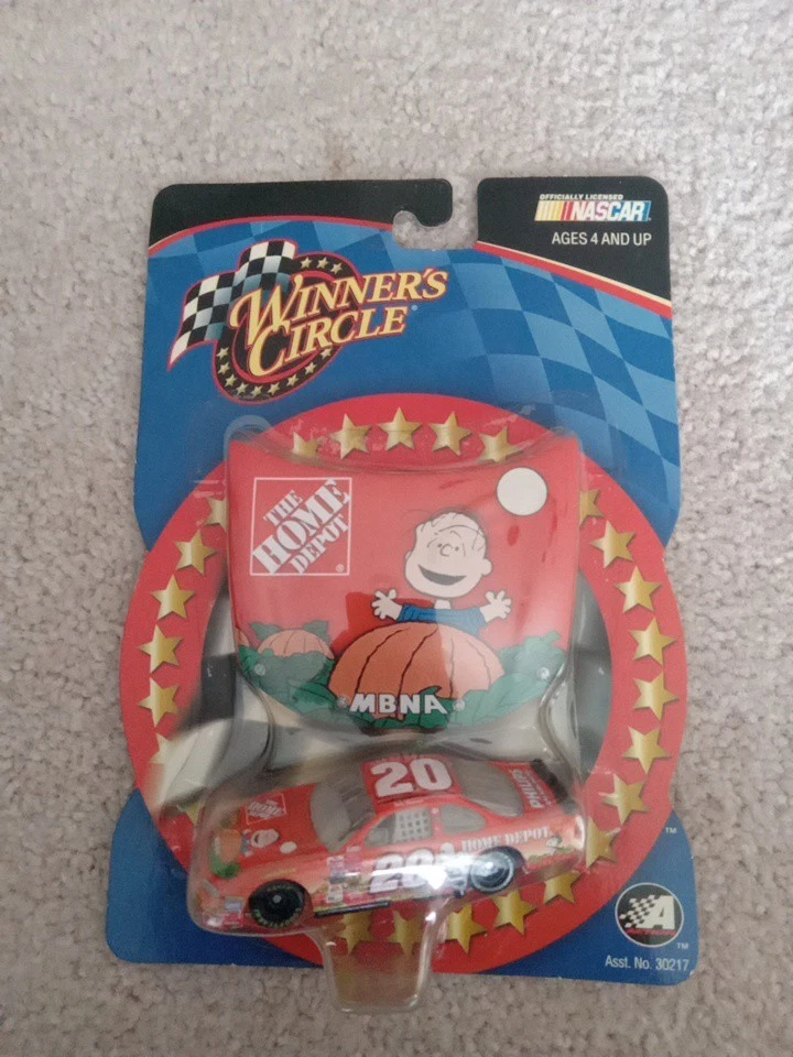 NASCAR HOME DEPOT #20 CHARLIE BROWN 1:64 NARANJA Tony Stewart Coleccionable  Foto 1 de 2