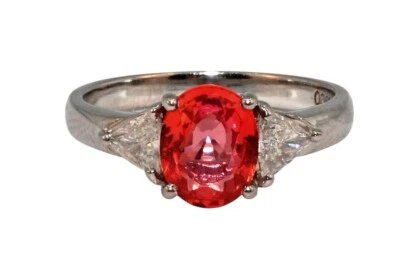 Anillo de platino 900 PT de zafiro naranja rosado de 1,77 quilates con diamantes de 0,34 quilates talla 6,25 Foto 1 de 4
