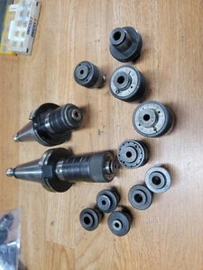 PAIR OF LYNDEX WE 1 TAPPING HEAD W. CAT 40 SHANK 12 1/4 7/16 1/2 3/8" - Imagen 1 de 4