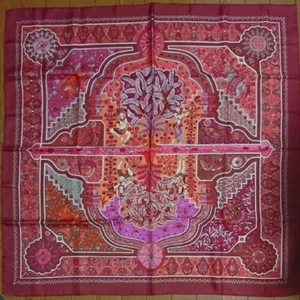 Hermes Scarf Aux Portes Du Palast 90CM Purple Carre 88.9cm - Picture 1 of 3