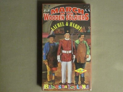 MARCH OF THE WOODEN SOLDIERS (1934) VHS STAN LAUREL OLIVER HARDY COMEDY SEALED! Foto 1 de 4