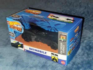 1989 Batman Batmobile 1:32 Hot Wheels Pull-Back Speeders MIB - Picture 1 of 6