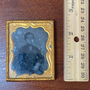 1860s 1/9 Plate Ambrotype Glass Photograph Brass Mat Preserver of a Young Boy - Picture 1 of 3